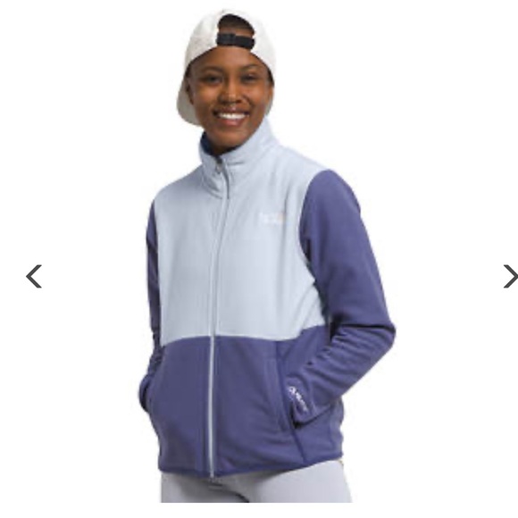 The North Face Jackets & Blazers - The North Face: Brand New! With Tags! women’s fleece pullover. Size large